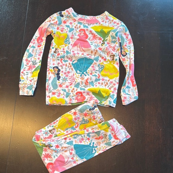 GAP Disney Princess Pajama Set - Picture 1 of 2